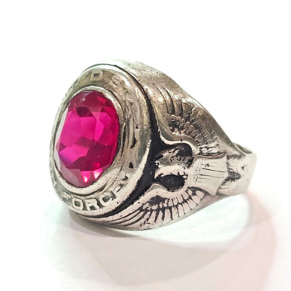 Vintage Mid-Century US Air Force Sterling Silver Lab Ruby Ring - Picture 4 of 7